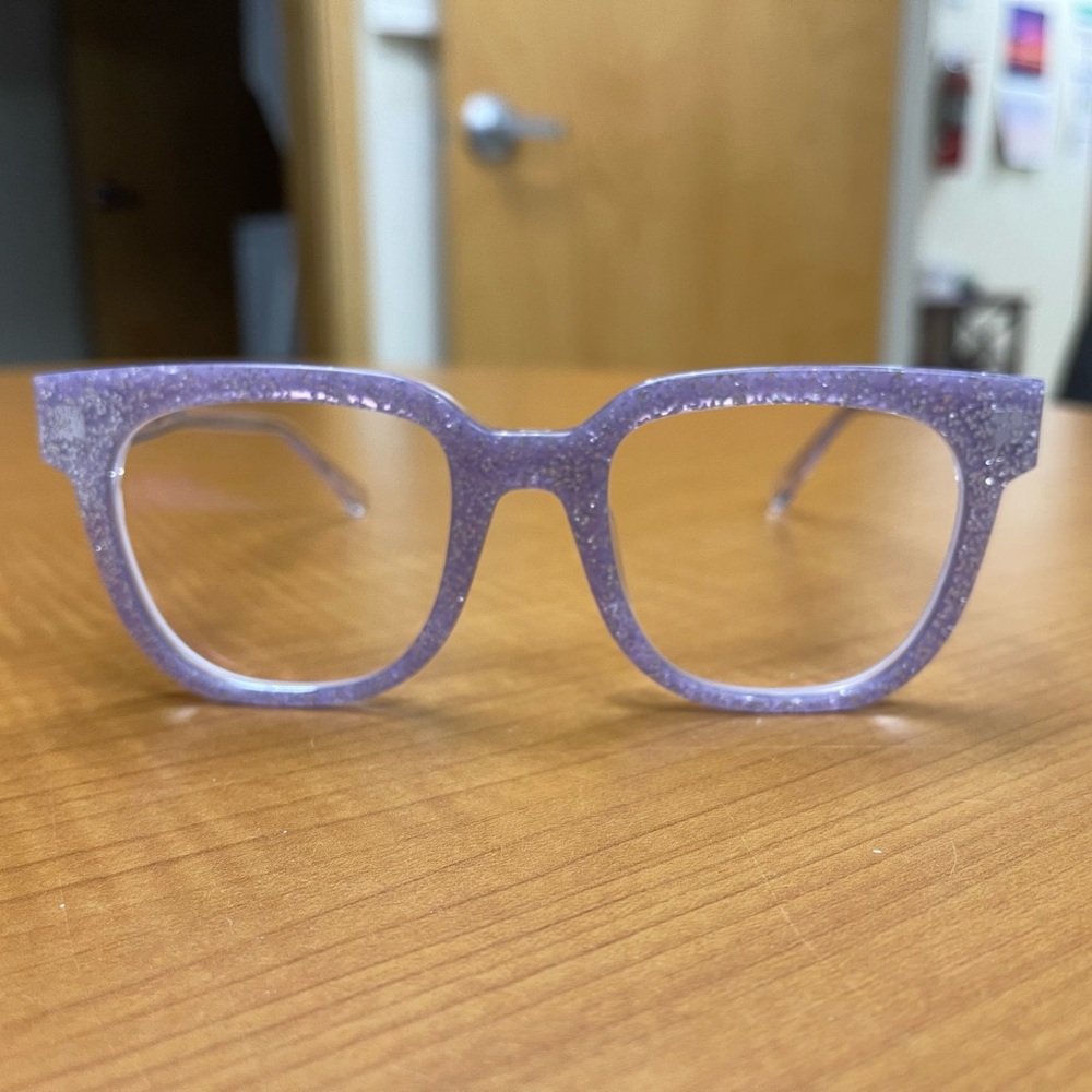 Pair Eyewear “Murphy” Cover